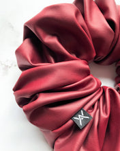 Scarlet | faux leather 2XL scrunchie